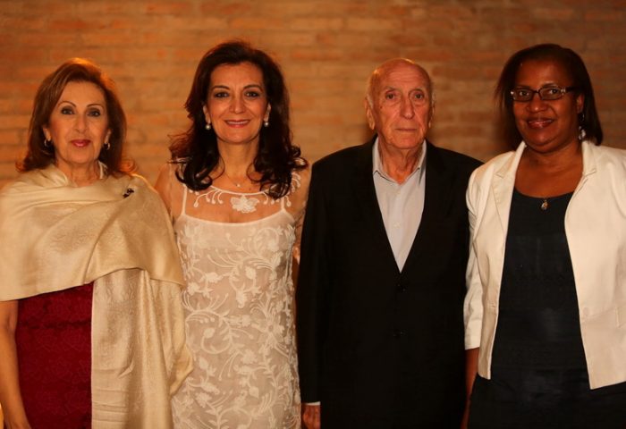 Lançamento InterArq Coletânea Cristina Salomão