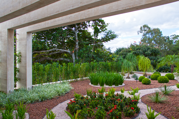 Terraço com jardins