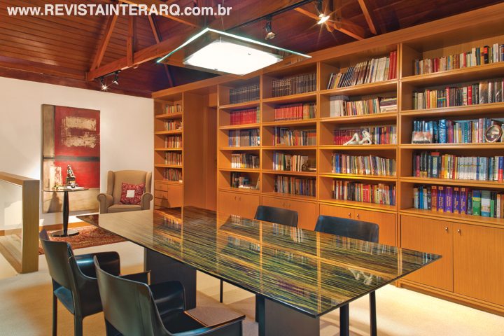 Biblioteca de madeira Freijó 