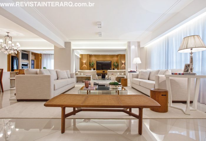 Revestimentos em tons neutros e texturas diversas definem a leveza e a experiência sensorial deste projeto de arquitetura de interiores - Revista InterArq | Arquitetura, Decoração, Design, Paisagismo e Lifestyle