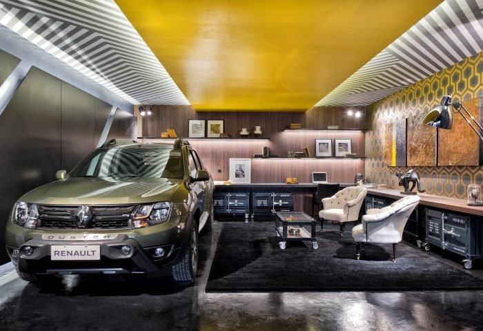 Foyer e Garagem Renault - Bruno Colle