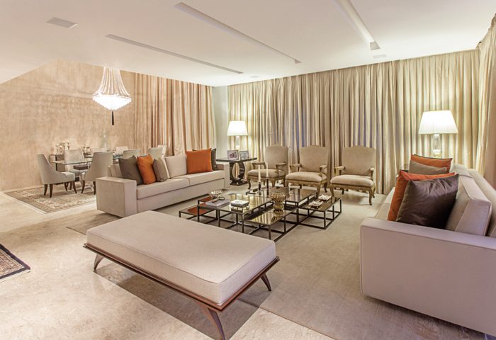 Esta residência foi projetada para refletir o estilo de vida dos clientes que gostam de receber e curtir o sossego de um lugar reservado - Revista InterArq | Arquitetura, Decoração, Design, Paisagismo e Lifestyle