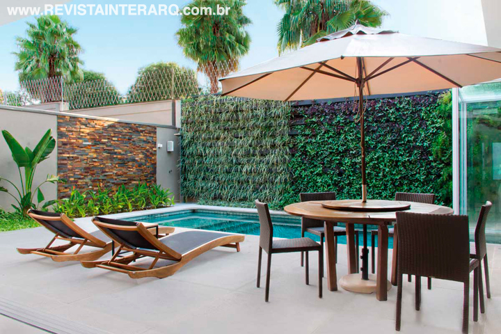Esta residência ganhou traços modernos e generosos - Revista InterArq | Arquitetura, Decoração, Design, Paisagismo e Lifestyle