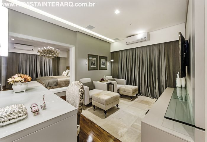 Neste projeto, conforto, tranquilidade e harmonia compõem uma decoração que não envelhece - Revista InterArq | Arquitetura, Decoração, Design, Paisagismo e Lifestyle