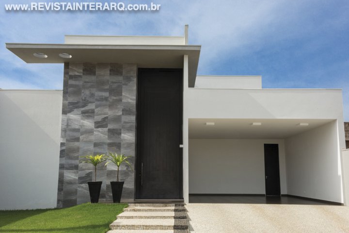 Linhas retas e materiais modernos em tons de cinza compõem este projeto feito para um jovem casal - Revista InterArq | Arquitetura, Decoração, Design, Paisagismo e Lifestyle