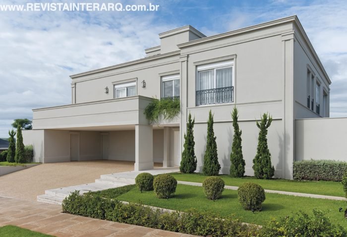 A proposta para este projeto foi criar uma casa sofisticada que estimulasse o convívio entre família e amigos - Revista InterArq | Arquitetura, Decoração, Design, Paisagismo e Lifestyle