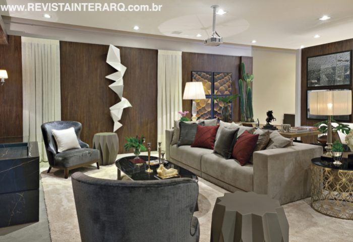 O design de interiores deste living foi pensado para unir tecnologia, sofisticação e aconchego - Revista InterArq | Arquitetura, Decoração, Design, Paisagismo e Lifestyle