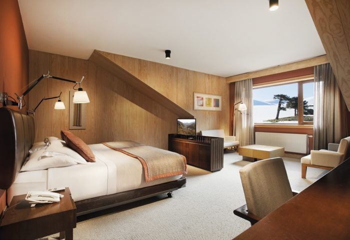 O hotel conta com 54 apartamentos exclusivos, amplos e confortáveis, que convidam admirar a bela paisagem do Parque Nacional Malalcahuello