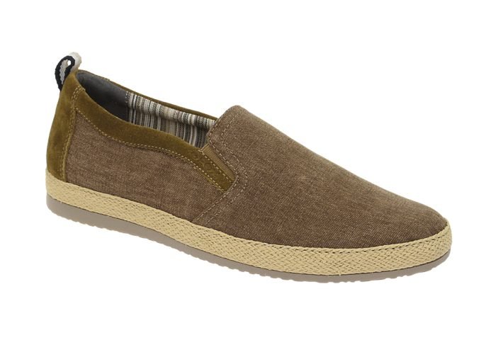 Sapato da Geox encontrado na Farfetch.