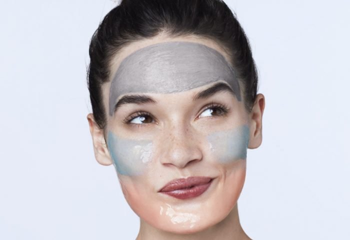 As máscaras mineralizantes da Vichy purificam e iluminam a pele com o poder da argila, pedras vulcânicas e minerais. A marca possui três tipos: máscara mineral efeito peeling, máscara mineral reequilibrante e máscara mineral argila purificante. 