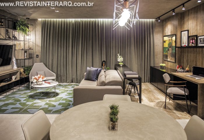 Elaborado, para um casal de fotógrafos, o projeto de interiores de um estar moderno e integrado, com o conceito caixa de concreto - Revista InterArq | Arquitetura, Decoração, Design, Paisagismo e Lifestyle