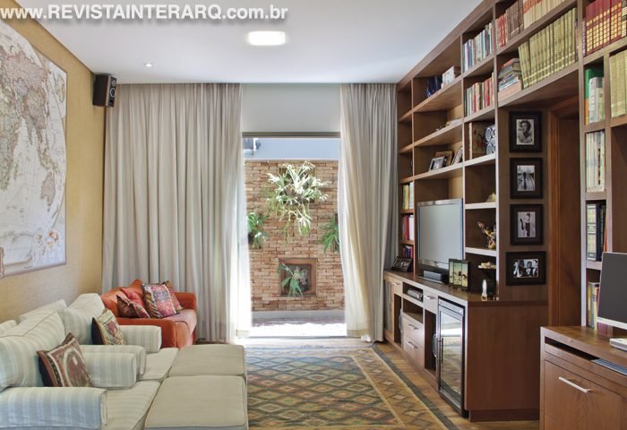 Cores quentes, detalhes rústicos e ambientes aconchegantes - Revista InterArq | Arquitetura, Decoração, Design, Paisagismo e Lifestyle