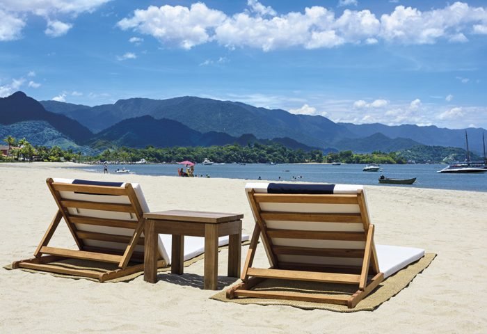 Na praia você pode se deliciar com a gastronomia do Praia, dedicado a saladas, sanduíches, massas leves e outras variedades de frutos do mar.