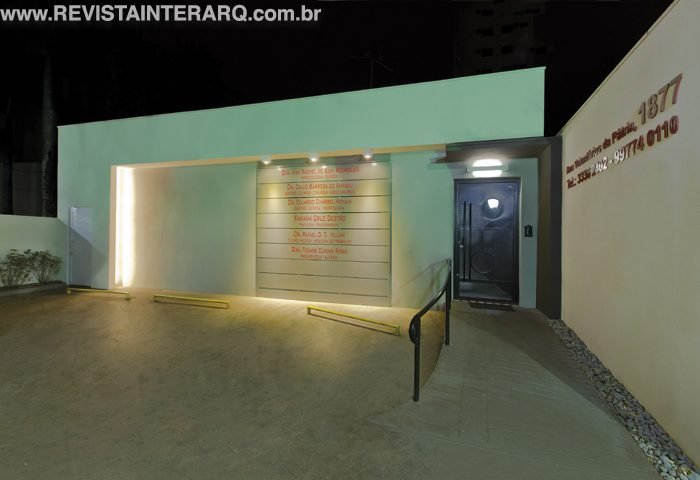 A reforma renovou o layout desta clínica médica - Revista InterArq | Arquitetura, Decoração, Design, Paisagismo e Lifestyle