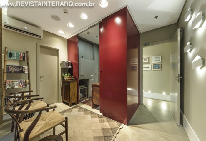 Para esta clínica de psicanálise ambientes com total privacidade e conforto - Revista InterArq | Arquitetura, Decoração, Design, Paisagismo e Lifestyle