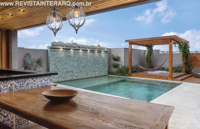 Residência com décor clássico e amplo - Revista InterArq | Arquitetura, Decoração, Design, Paisagismo e Lifestyle