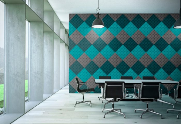 1ST Floor traz novidades para a Expo Revestir, que unem beleza e qualidade em um só produto. A linha Mediterrâneo, com cores inspiradas nas Ilhas Gregas, possui pisos vinílico em placas LVT de 60x60cm e é destinada para tráfego pesado. A Undertone e Buzzer da coleção Organic Blocks possui painéis acústicos que além de serem feitos de granulados de cortiça de alta densidade, foram especialmente desenvolvidos e preparados para dissipar as ondas sonoras através de suas formas e numerosos orifícios. A linha Parquet possui réguas LVT (vinílico) de 10x45cm e é destinada para tráfego pesado. Os produtos são provenientes de fonte de manejo sustentável, desde a criação até a instalação, manutenção e conforto acústico. Na foto, Undertone e Buzzer da coleção Organic Blocks.