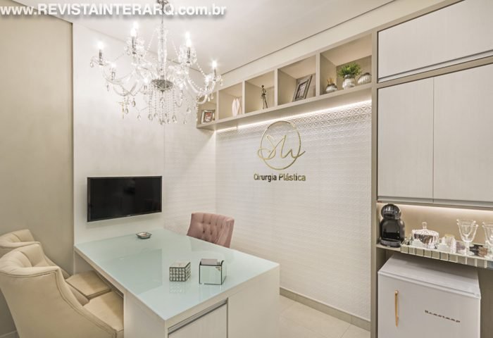 Projeto de clínica com ambientes cleans e elegantes - Revista InterArq | Arquitetura, Decoração, Design, Paisagismo e Lifestyle