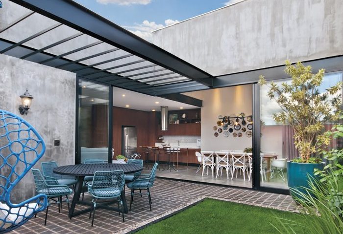 Karina Winter projetou sua própria casa com ambientes integrados - Revista InterArq | Arquitetura, Decoração, Design, Paisagismo e Lifestyle