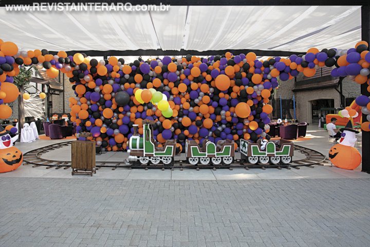 O Halloween ganhou um toque lúdico nesta festa infantil - Revista InterArq | Arquitetura, Decoração, Design, Paisagismo e Lifestyle