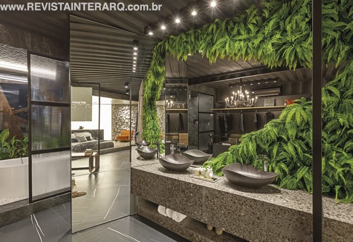 Studio e Banho do Casal por Hugo Rosa Arquitetura: R. Antônio José Martins Filho, 300, São José do Rio Preto/SP  (17) 99734-3730 e 98101-1011, hugorosa.arquitetura@gmail.com, www.hugorosaarquitetura.com.br, Q@hugorosa.arquitetura  Pisos, cubas, banheira e metais, Constru-Sol (17) 3253-9000 | Móveis planejados, Decora Móveis (17) 3363-6222 Painel de pedra e seixos, Pedregal (17) 3234-3557  | Tela tensionada iluminada, Lumilight (17) 3363-4200  Objetos de decoração e plantas artificiais, Vera Orsi (17) 3222-5310  Vidros e Espelhos, Auribox Esquadrias de Alumínio (17) 3482-3196
fotos_Estúdio Inside Art
