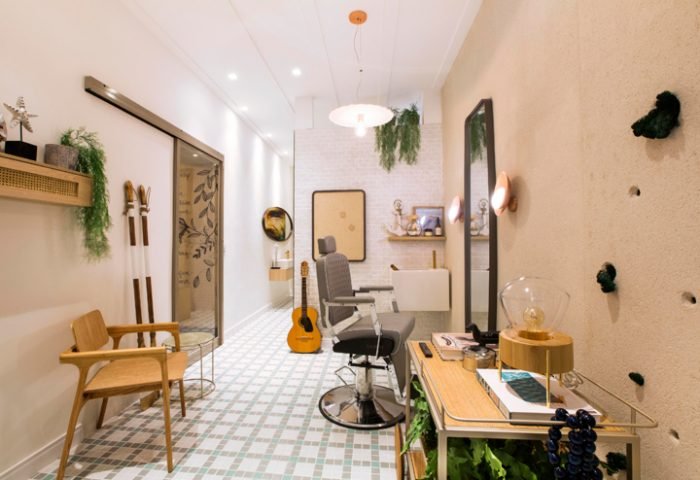 Pocket Barber  por Catia Furlan