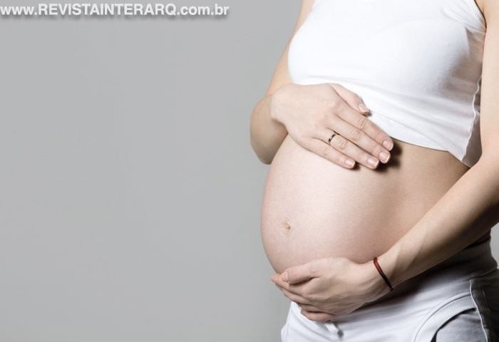 Uma situação que gera preocupação na gestante, a pré-eclâmpsia é uma resposta imunológica do corpo e precisa ser monitorada de perto pelos ginecologistas obstetras - Revista InterArq | Arquitetura, Decoração, Design, Paisagismo e Lifestyle