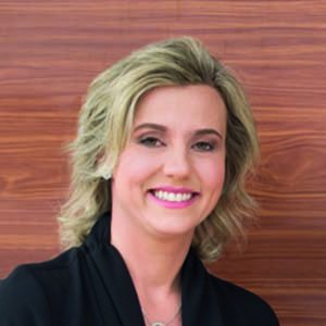 Dra. Renata Calvo Tebar - Revista InterArq | Arquitetura, Decoração, Design, Paisagismo e Lifestyle