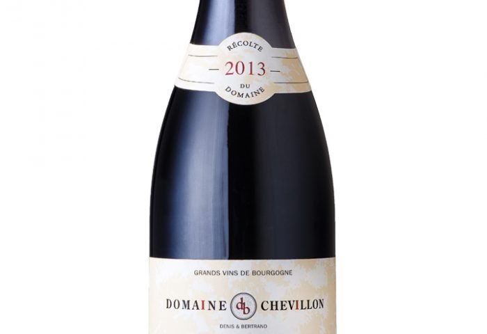Vinho Nuits St Georges Les Vaucrains, produzido por Domaine Robert Chevillon