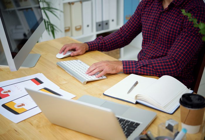 A PCOG fala sobre segurança digital e dá algumas dicas de como se proteger às fraudes digitais - Revista InterArq | Arquitetura, Decoração, Design, Paisagismo e Lifestyle