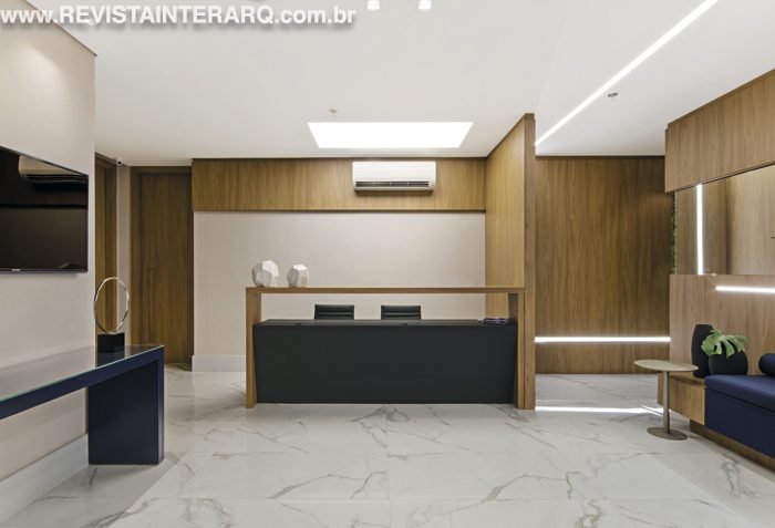 O projeto desta clínica foi setorizado em quatro ambientes funcionais, humanizados e de acordo com a legislação - Revista InterArq | Arquitetura, Decoração, Design, Paisagismo e Lifestyle