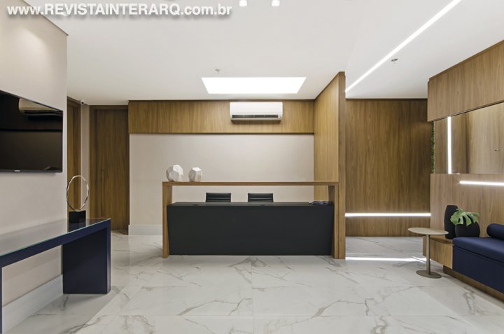 O projeto desta clínica foi setorizado em quatro ambientes funcionais, humanizados e de acordo com a legislação - Revista InterArq | Arquitetura, Decoração, Design, Paisagismo e Lifestyle