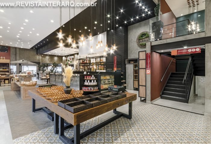 A nova unidade da empresa, recebeu um novo layout para que o cliente tivesse uma experiência diferenciada - Revista InterArq | Arquitetura, Decoração, Design, Paisagismo e Lifestyle