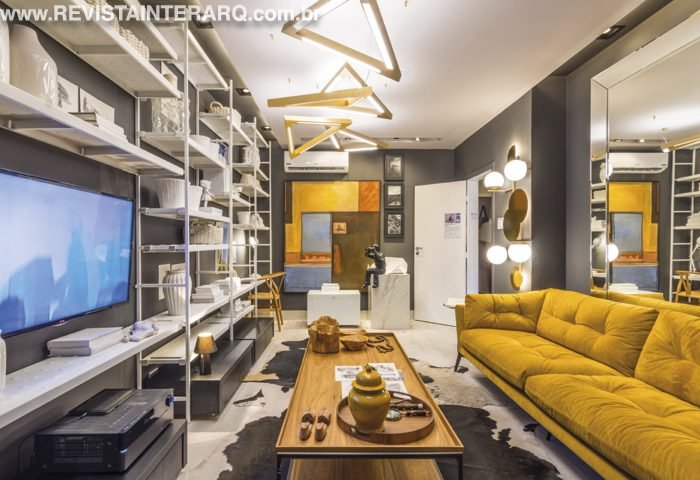 Fellipe Sambinelli Luiz Ambiente: Family room 