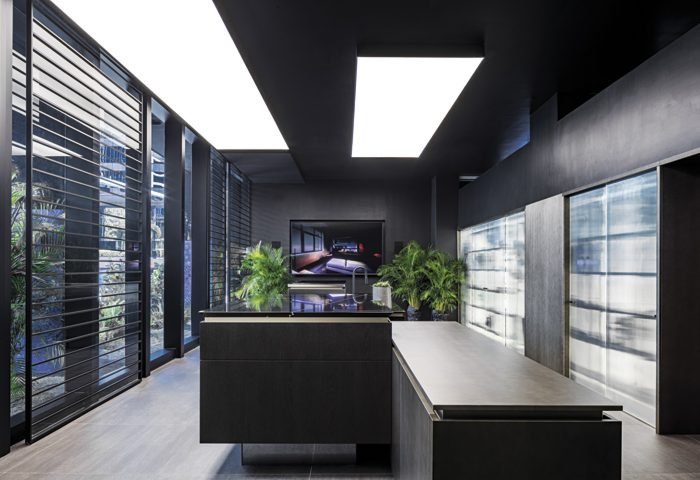 Ydzn Bar - Yodezee. O design baseia-se na conexão das esferas contrastantes da vida, como cozinhar, relaxar, comunicar e trabalhar, além de trazer atenção à ideia funcional com soluções para o bem-estar