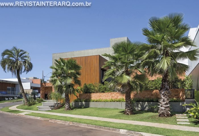 Esta casa foi projetada para aproveitar a vista ao máximo - Revista InterArq | Arquitetura, Decoração, Design, Paisagismo e Lifestyle