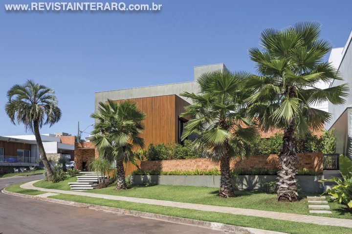 Esta casa foi projetada para aproveitar a vista ao máximo - Revista InterArq | Arquitetura, Decoração, Design, Paisagismo e Lifestyle
