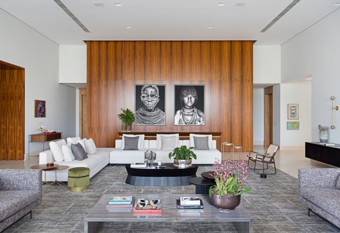 Conforto, elegância e design assinado são as premissas deste projeto de Braulio Arroyo Ferraz e Laura Silveira Ferraz - Revista InterArq | Arquitetura, Decoração, Design, Paisagismo e Lifestyle