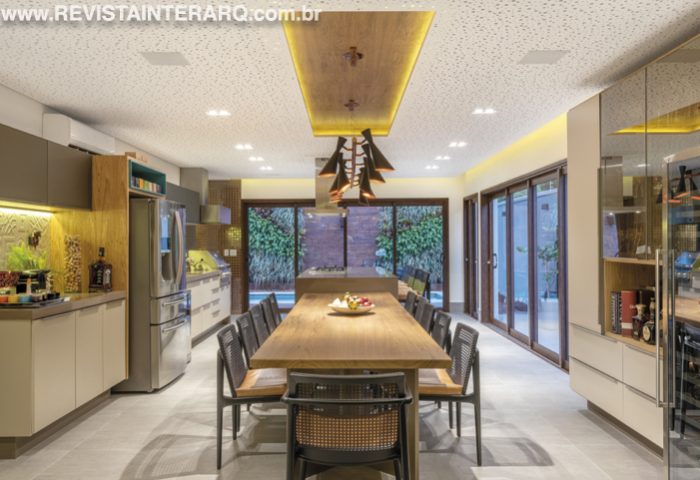Neste projeto de Beto Gallo o estilo contemporâneo e clássico se misturam - Revista InterArq | Arquitetura, Decoração, Design, Paisagismo e Lifestyle