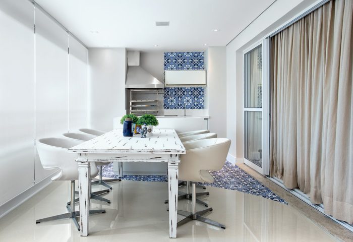 Com layout personalizado, este projeto de revitalização de Daniela Inês foi pensado para acomodar a rotina de pai e filho - Revista InterArq | Arquitetura, Decoração, Design, Paisagismo e Lifestyle