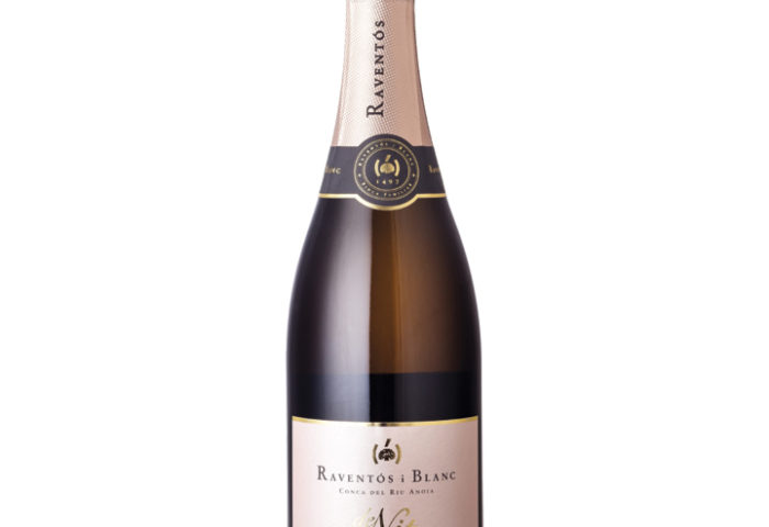 O De Nit Rose é produzido pela vinícola pioneira em produção de Cavas na Espanha. Os espumantes são encontrados na Enoteca Decanter