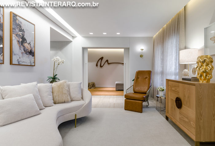 O intuito de proporcionar uma sensação acolhedore norteou a concepção deste projeto de design de interiores - Revista InterArq | Arquitetura, Decoração, Design, Paisagismo e Lifestyle