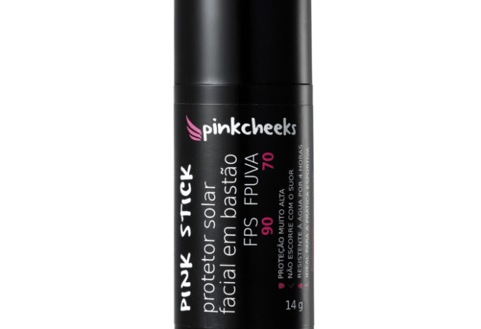 Ideal para malhar ou piscinas e mar, o Pink Stick, da Pink Cheeks, com FPS 90, garante resistência ao suor e à água