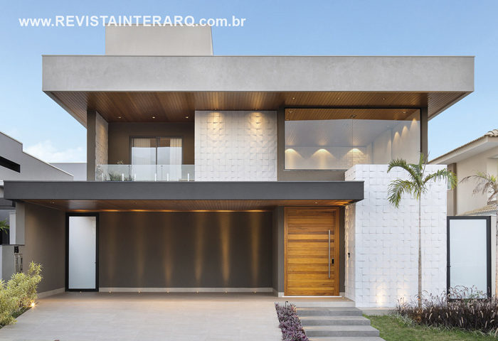 Uma morada completa, compacta e prática ao dia a dia - Revista InterArq | Arquitetura, Decoração, Design, Paisagismo e Lifestyle