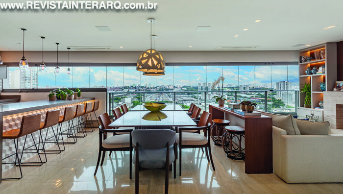 Confira ideias criativas de varandas para apartamentos multifuncionais - Revista InterArq | Arquitetura, Decoração, Design, Paisagismo e Lifestyle