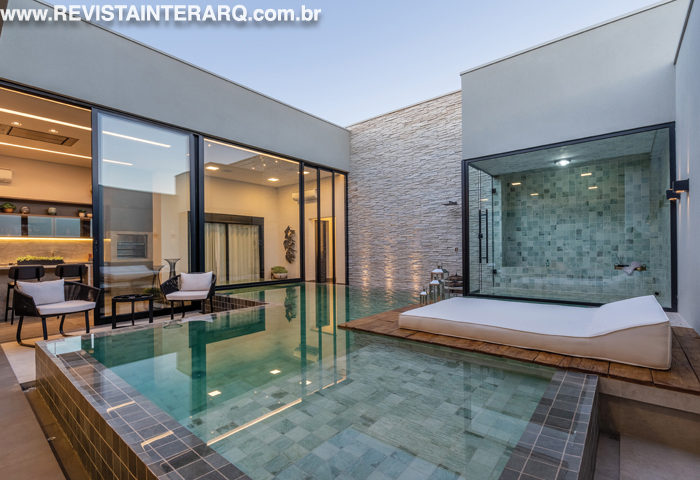 A arquitetura desta casa é repleta de elementos esculturais - Revista InterArq | Arquitetura, Decoração, Design, Paisagismo e Lifestyle