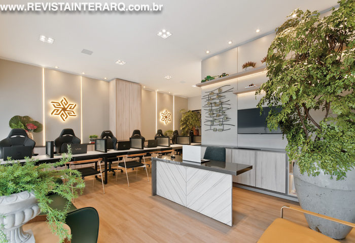 Espaços personalizados transformaram este projeto comercial - Revista InterArq | Arquitetura, Decoração, Design, Paisagismo e Lifestyle