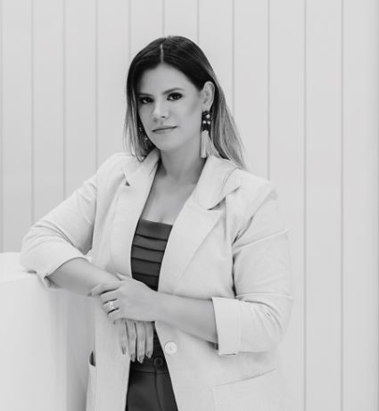 Adriana Mello - Revista InterArq | Arquitetura, Decoração, Design, Paisagismo e Lifestyle