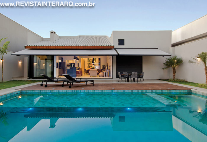 Uma reformulação completa e moderna foi realizada nessa casa - Revista InterArq | Arquitetura, Decoração, Design, Paisagismo e Lifestyle