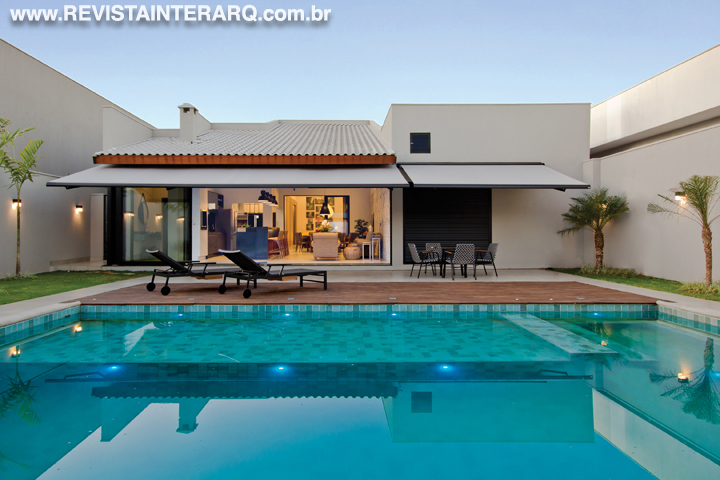 Uma reformulação completa e moderna foi realizada nessa casa - Revista InterArq | Arquitetura, Decoração, Design, Paisagismo e Lifestyle